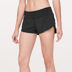 Lululemon Run Speed Up Shorts Black size 6 Small